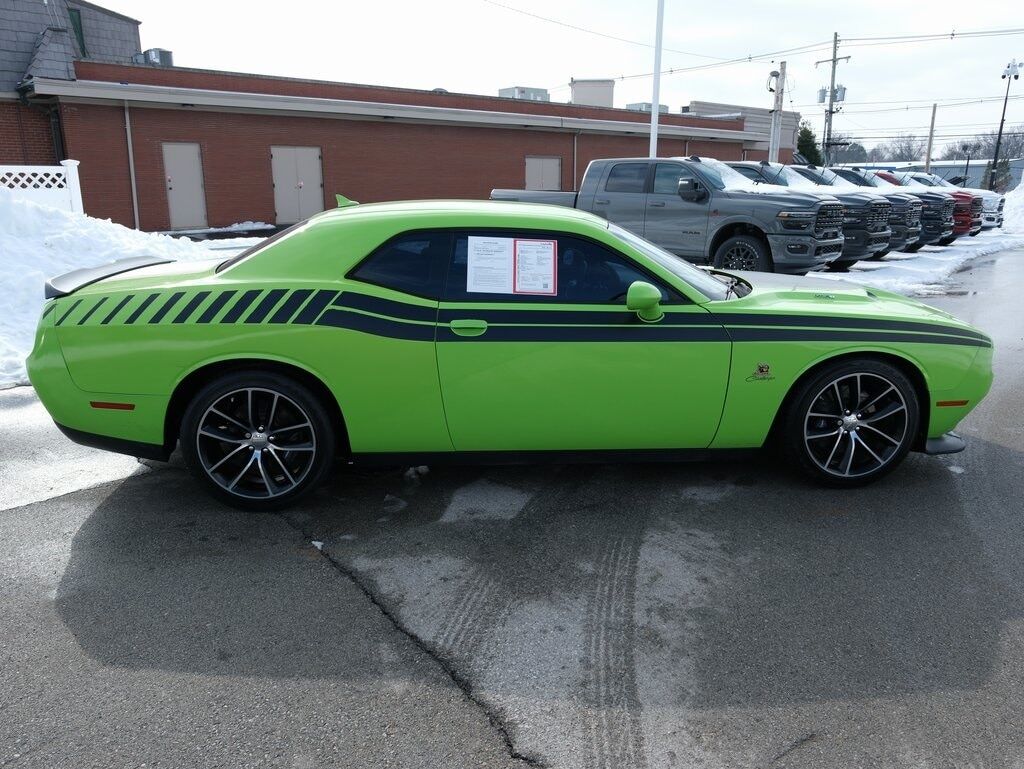 2015 DODGE Challenger