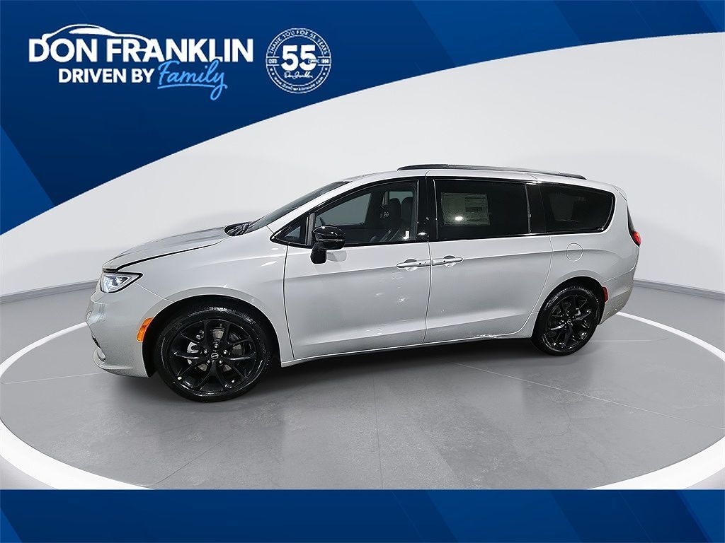 2026 CHRYSLER Pacifica