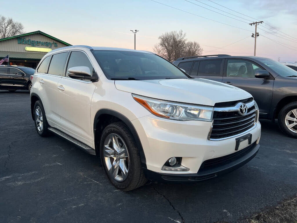 2014 TOYOTA Highlander