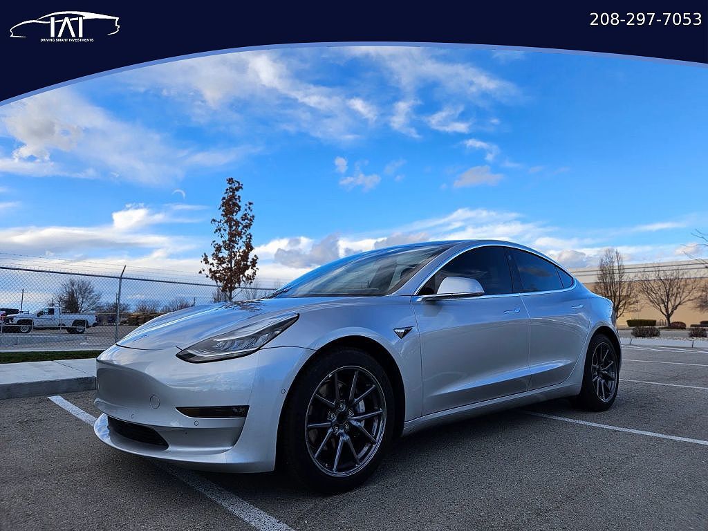 2018 TESLA Model 3