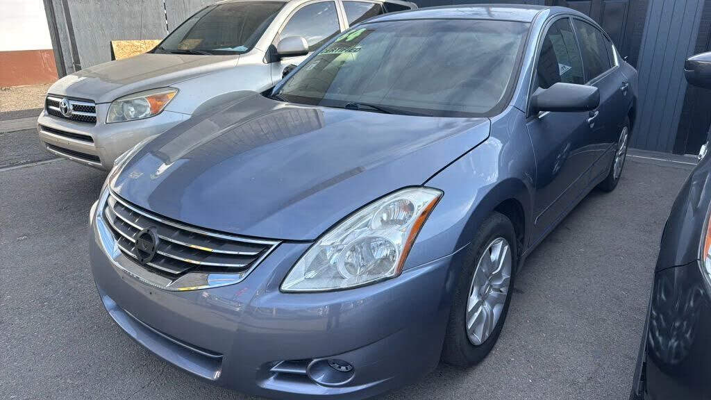 2011 NISSAN Altima