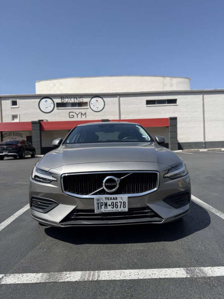 2020 VOLVO S60