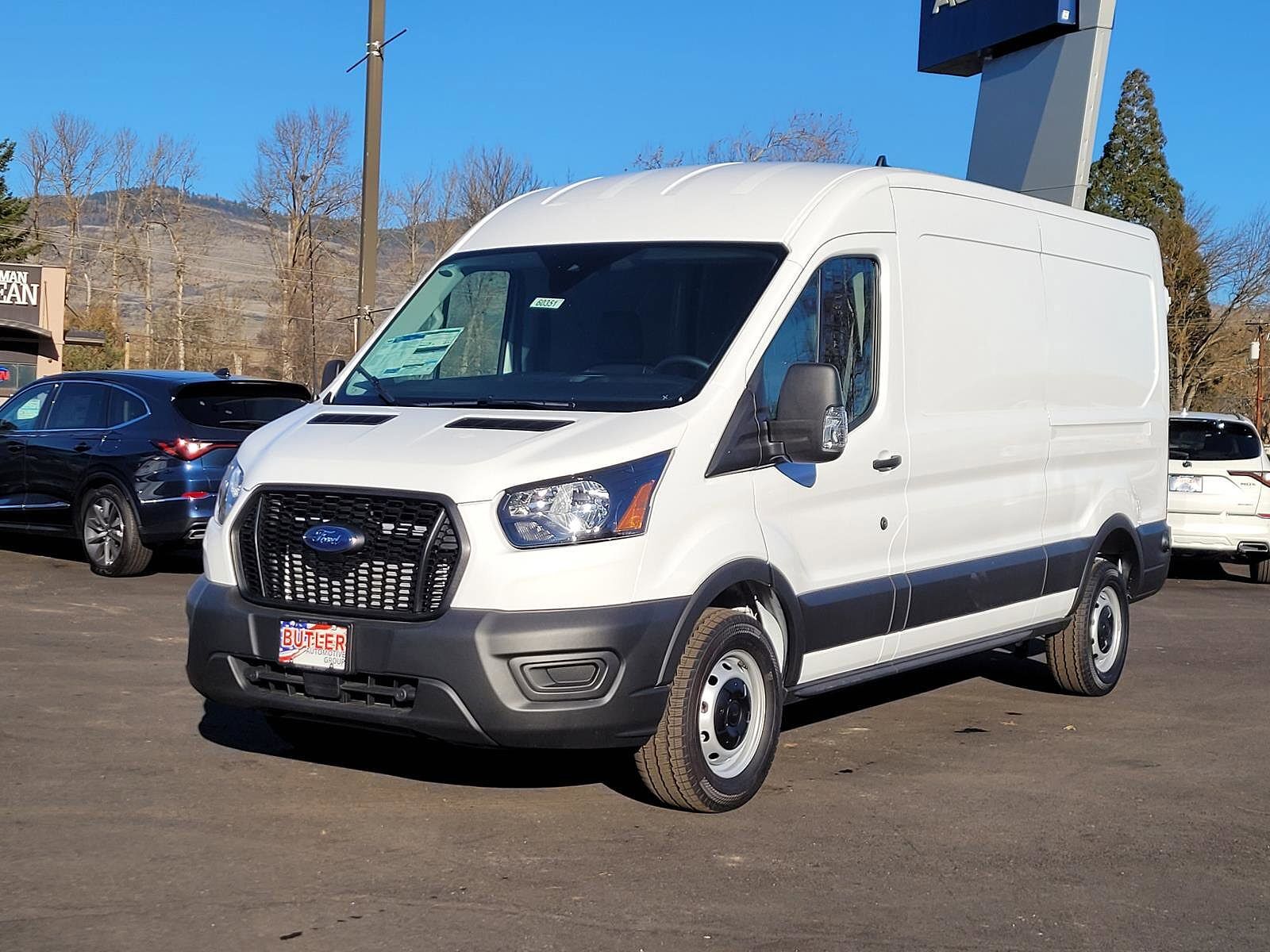 2025 FORD Transit