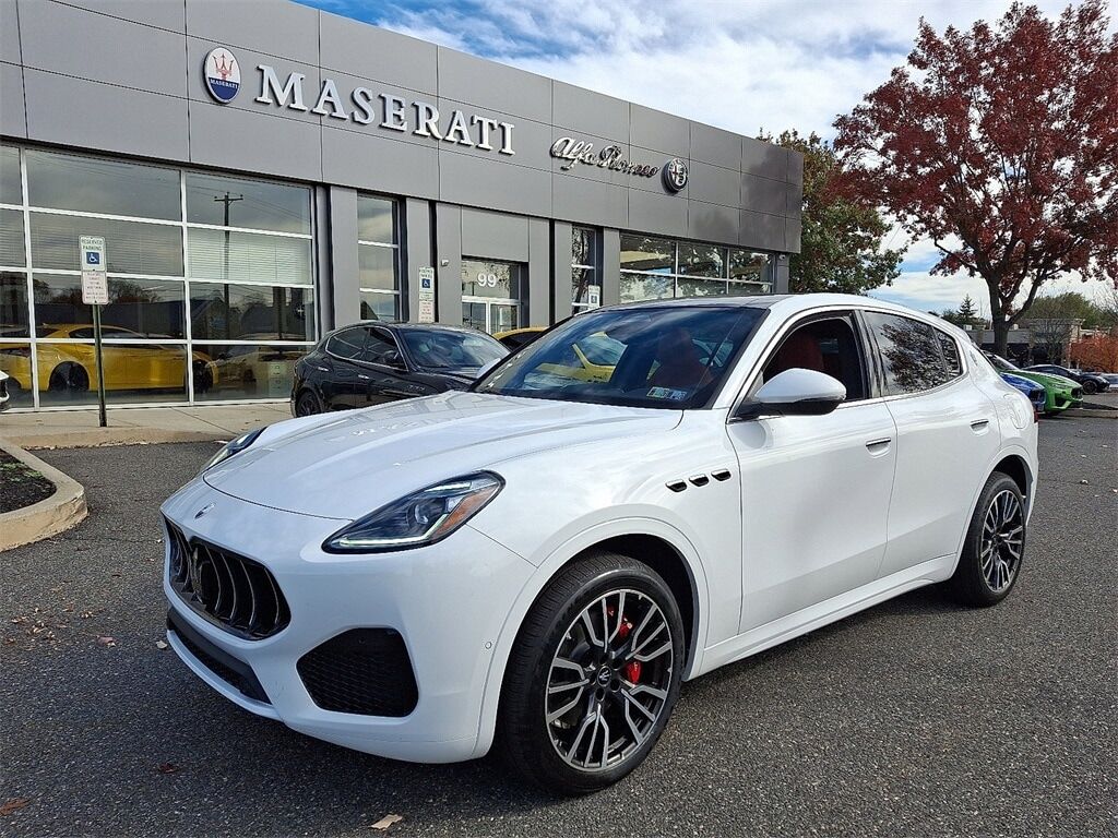 2025 MASERATI Grecale