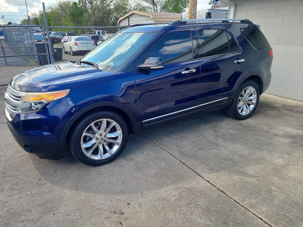 2011 FORD Explorer