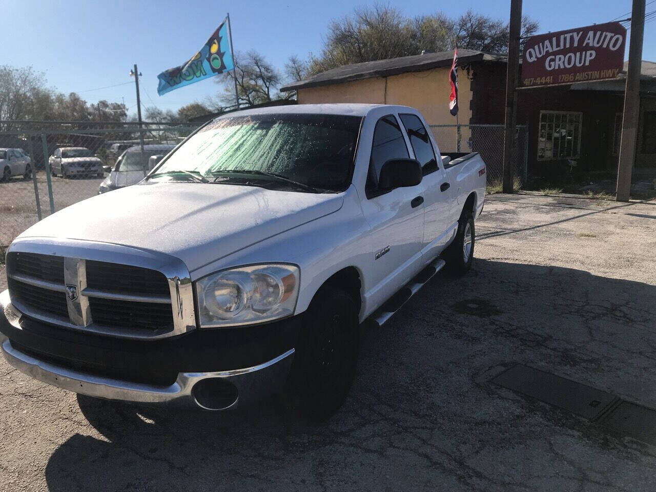 2008 DODGE Ram