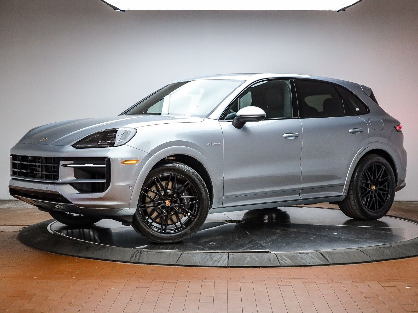 2026 PORSCHE Cayenne