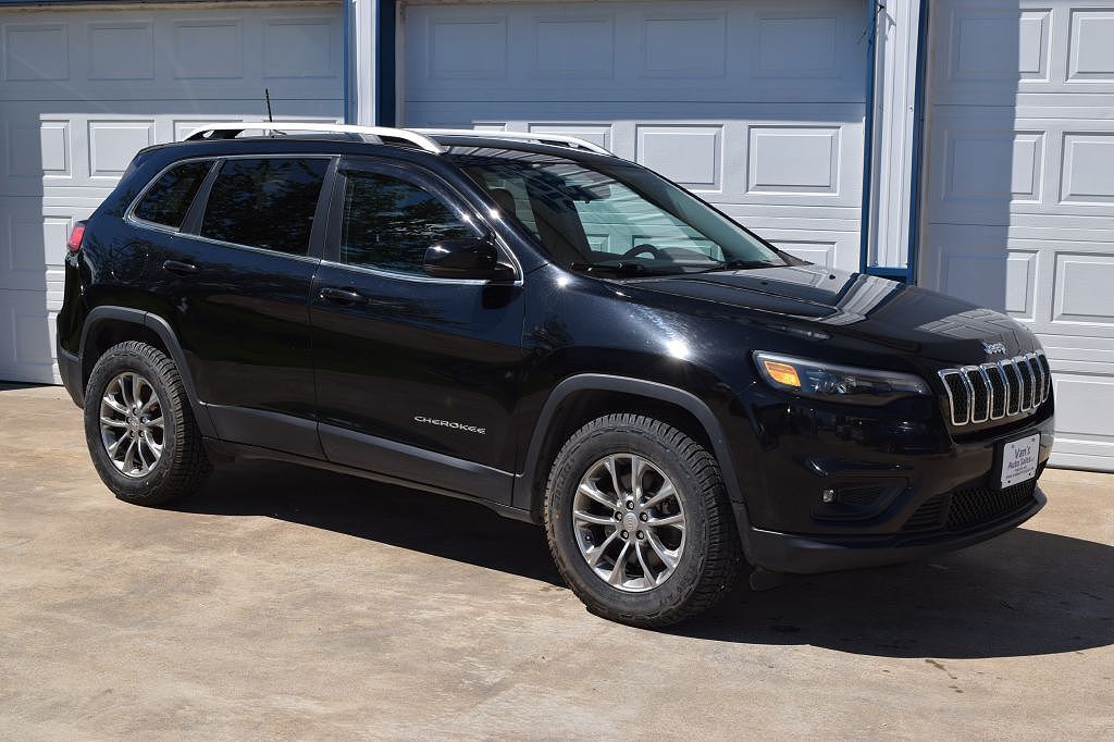 2019 JEEP Cherokee