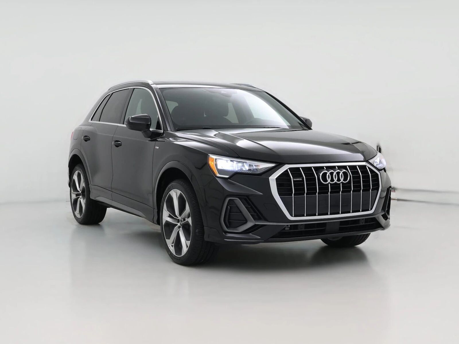 2021 AUDI Q3