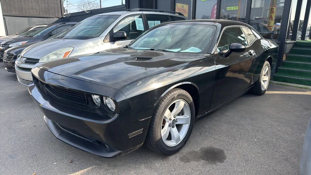 2012 DODGE Challenger