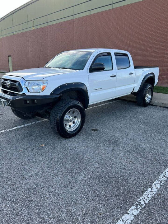 2015 TOYOTA Tacoma