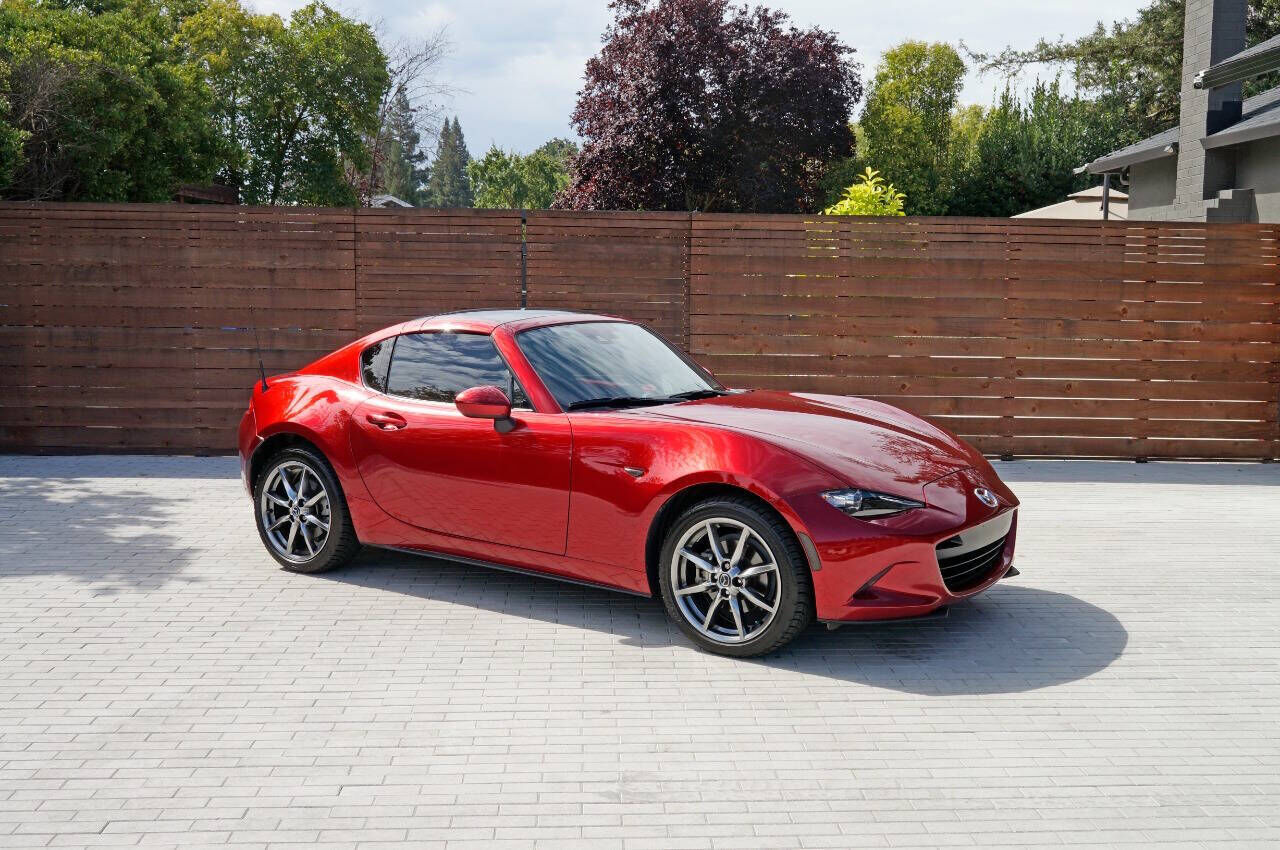 2022 MAZDA MX-5