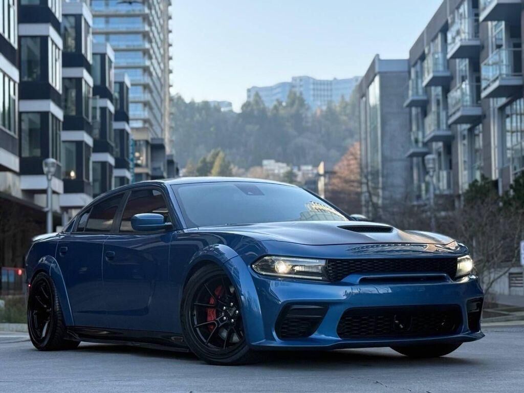 2020 DODGE Charger