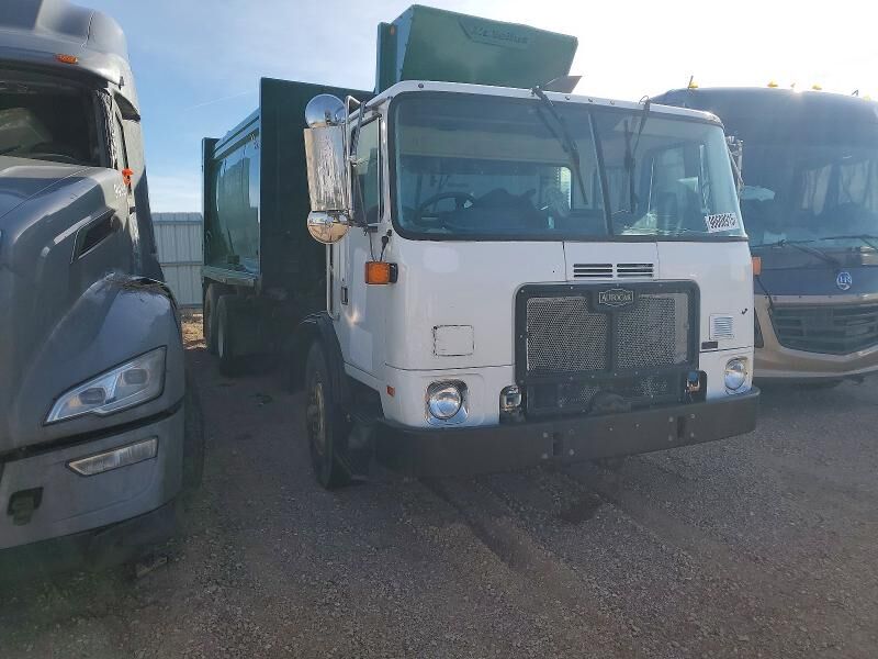 2011 AUTOCAR Xpeditor