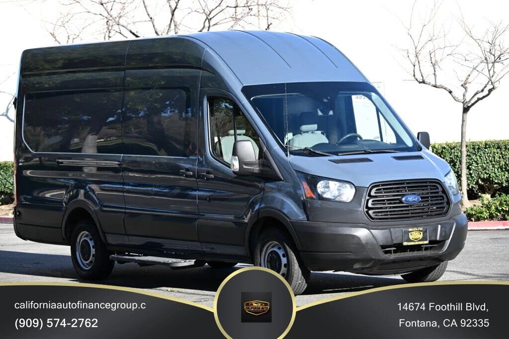 2019 FORD Transit