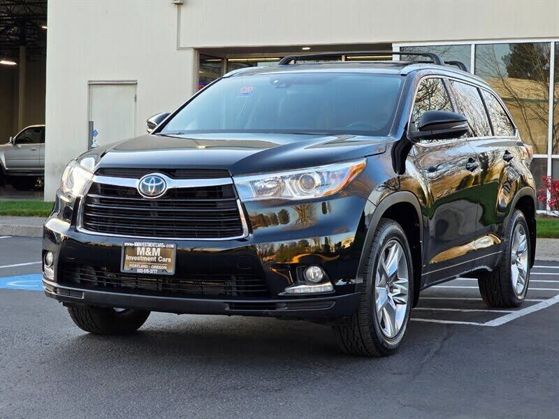 2015 TOYOTA Highlander