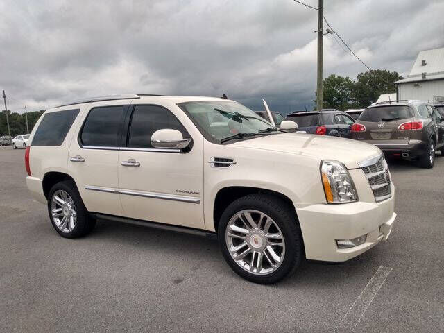 2013 CADILLAC Escalade