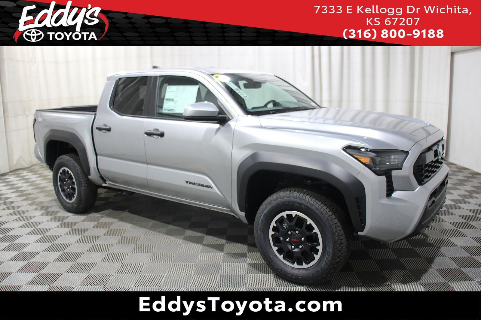 2025 TOYOTA Tacoma