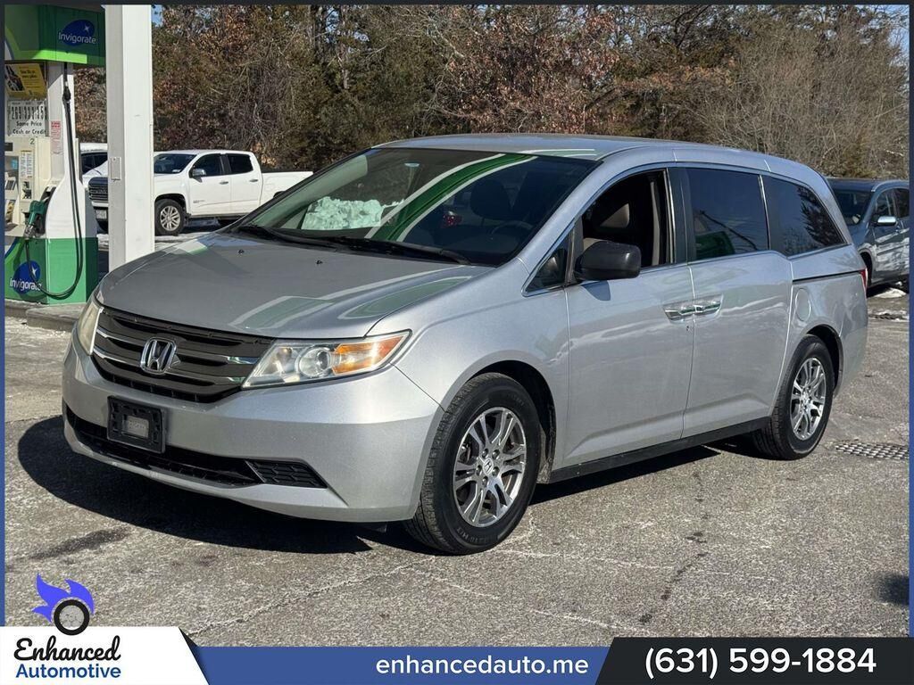 2013 HONDA Odyssey