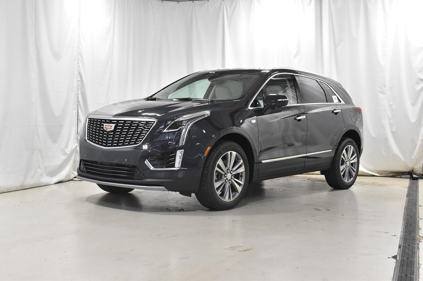 2025 CADILLAC XT5