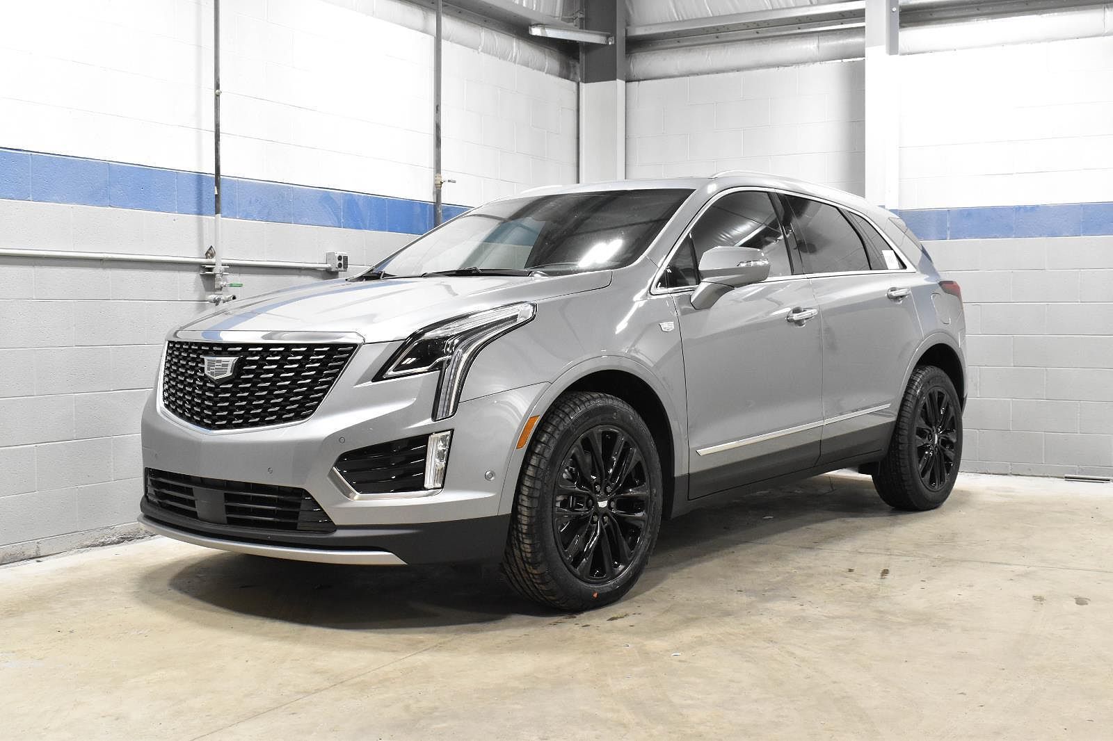 2025 CADILLAC XT5
