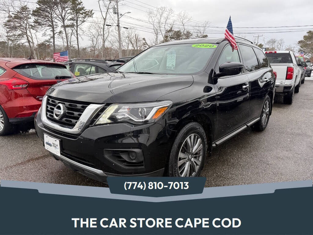 2020 NISSAN Pathfinder