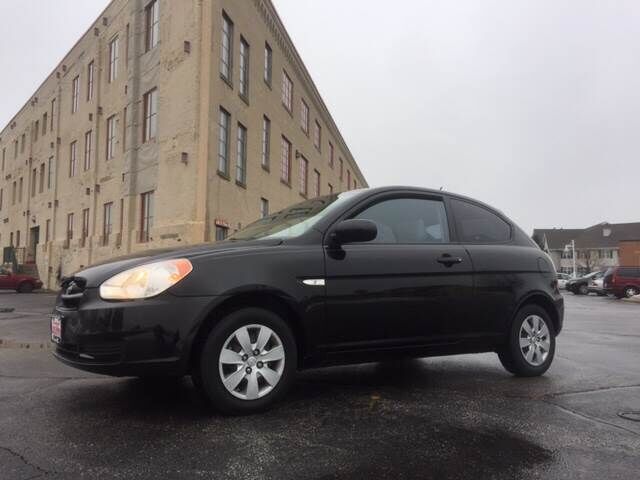 2010 HYUNDAI Accent