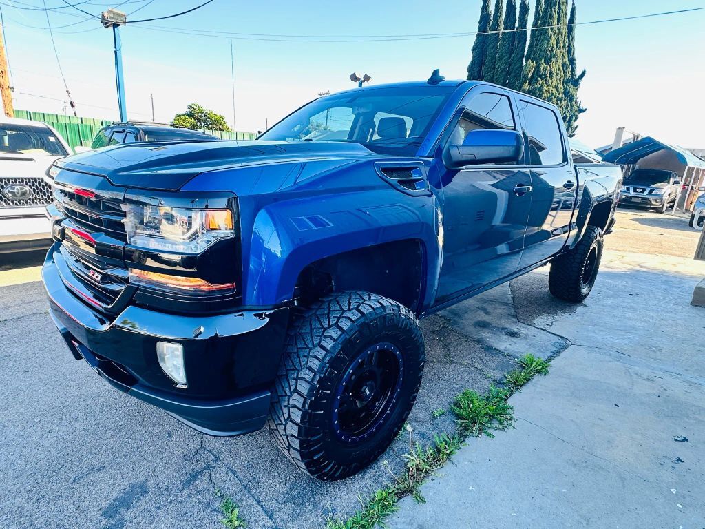 2017 CHEVROLET Silverado