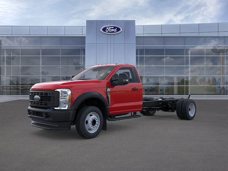 2025 FORD F-550