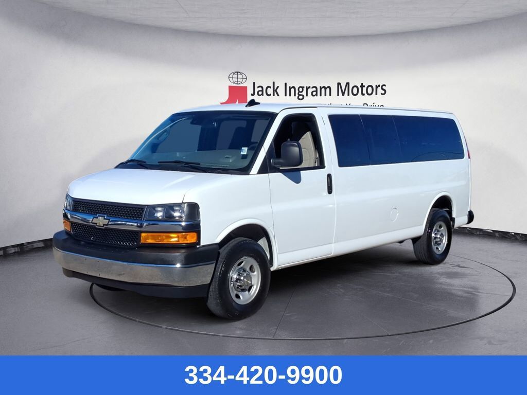 2024 CHEVROLET Express