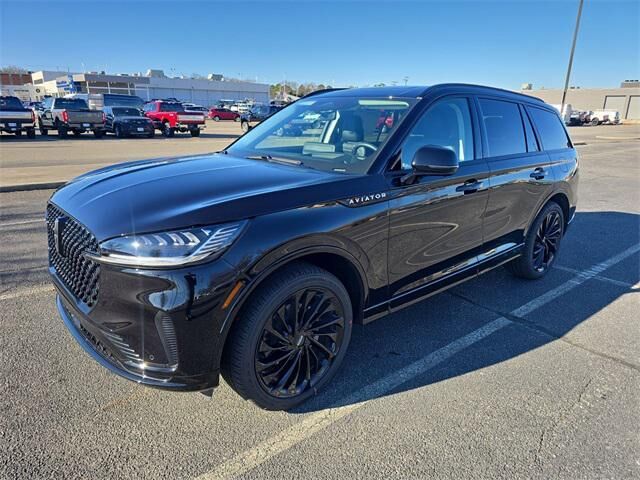 2026 LINCOLN Aviator