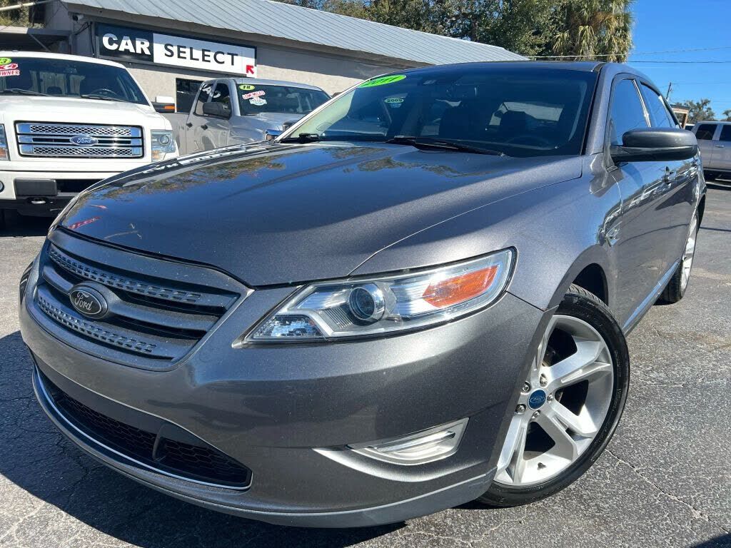 2011 FORD Taurus