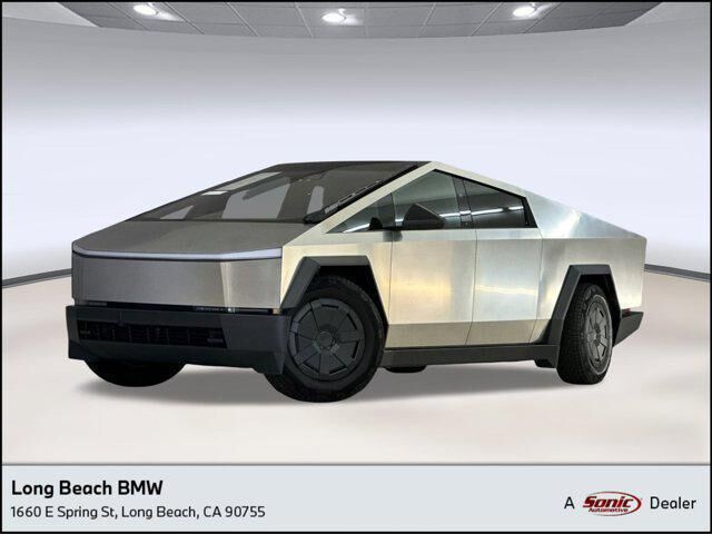 2025 TESLA Cybertruck