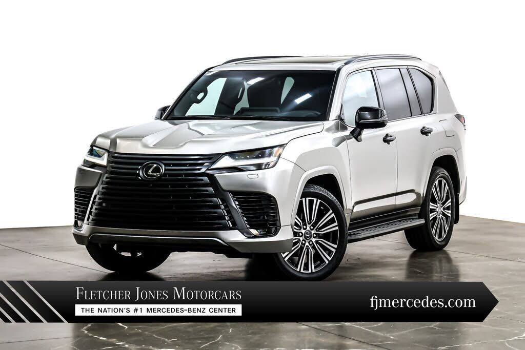 2022 LEXUS LX