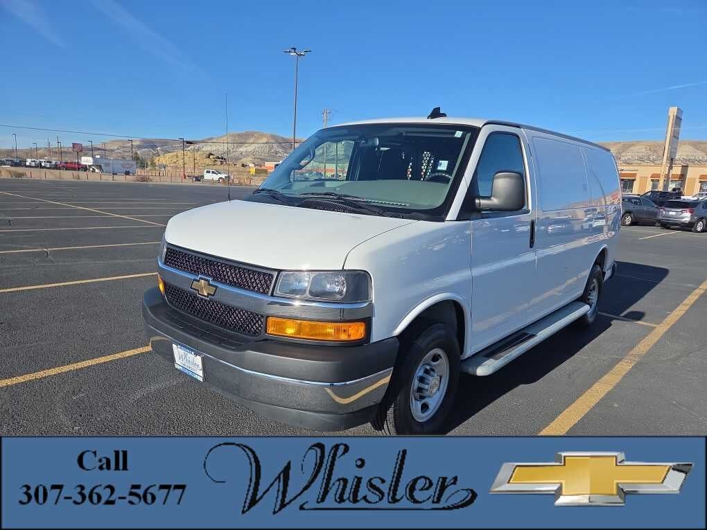 2024 CHEVROLET Express