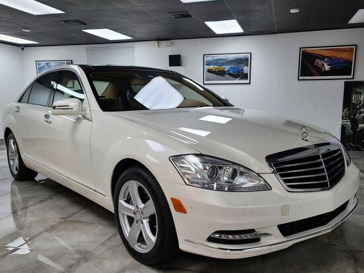 2013 MERCEDES-BENZ S-Class