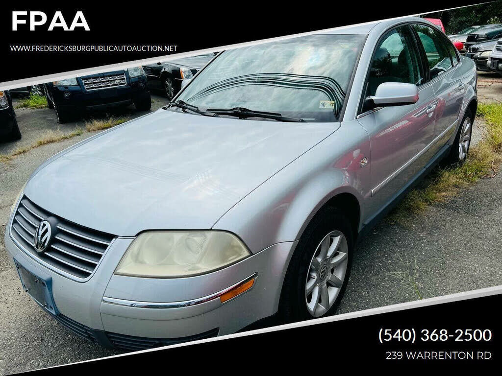 2004 VOLKSWAGEN Passat