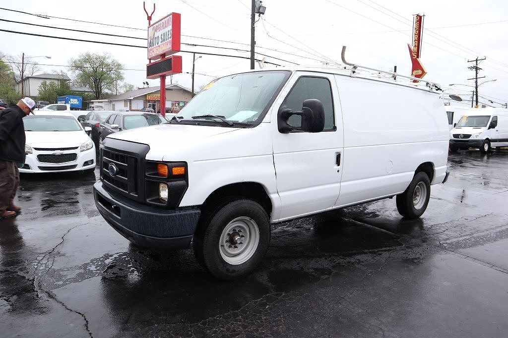 2012 FORD E-250