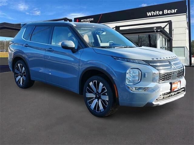 2026 MITSUBISHI Outlander