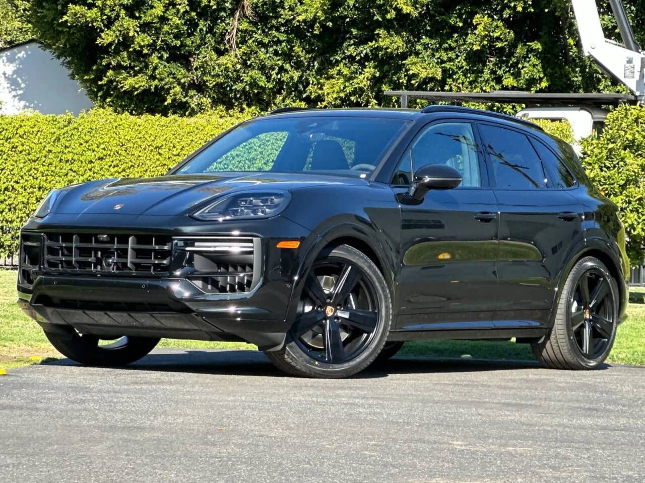 2026 PORSCHE Cayenne
