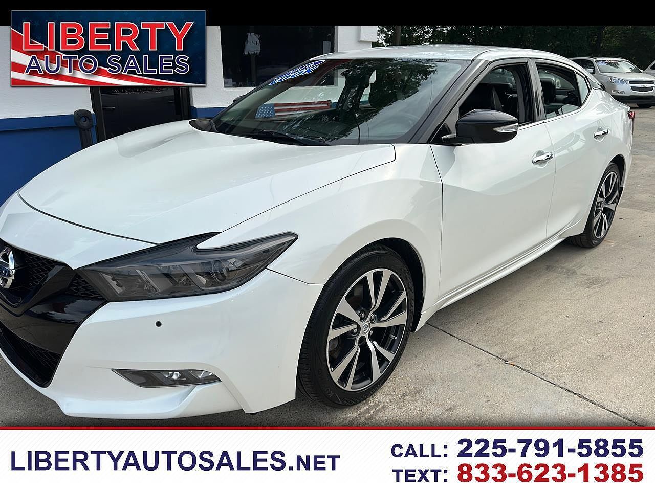 2016 NISSAN Maxima