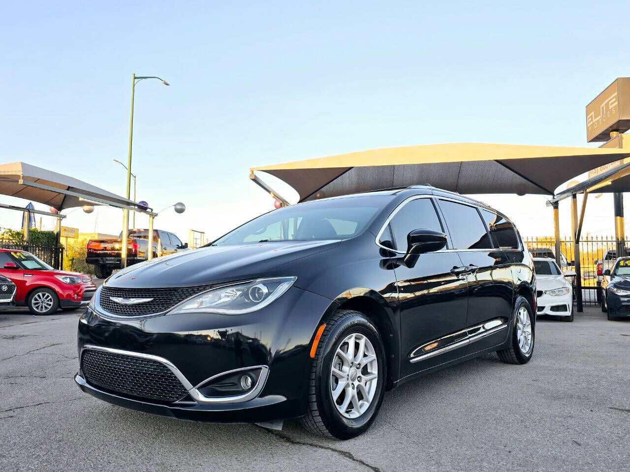 2020 CHRYSLER Pacifica