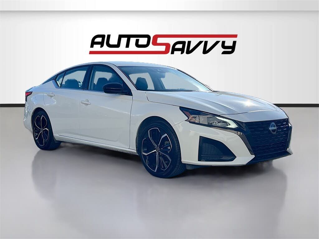 2024 NISSAN Altima