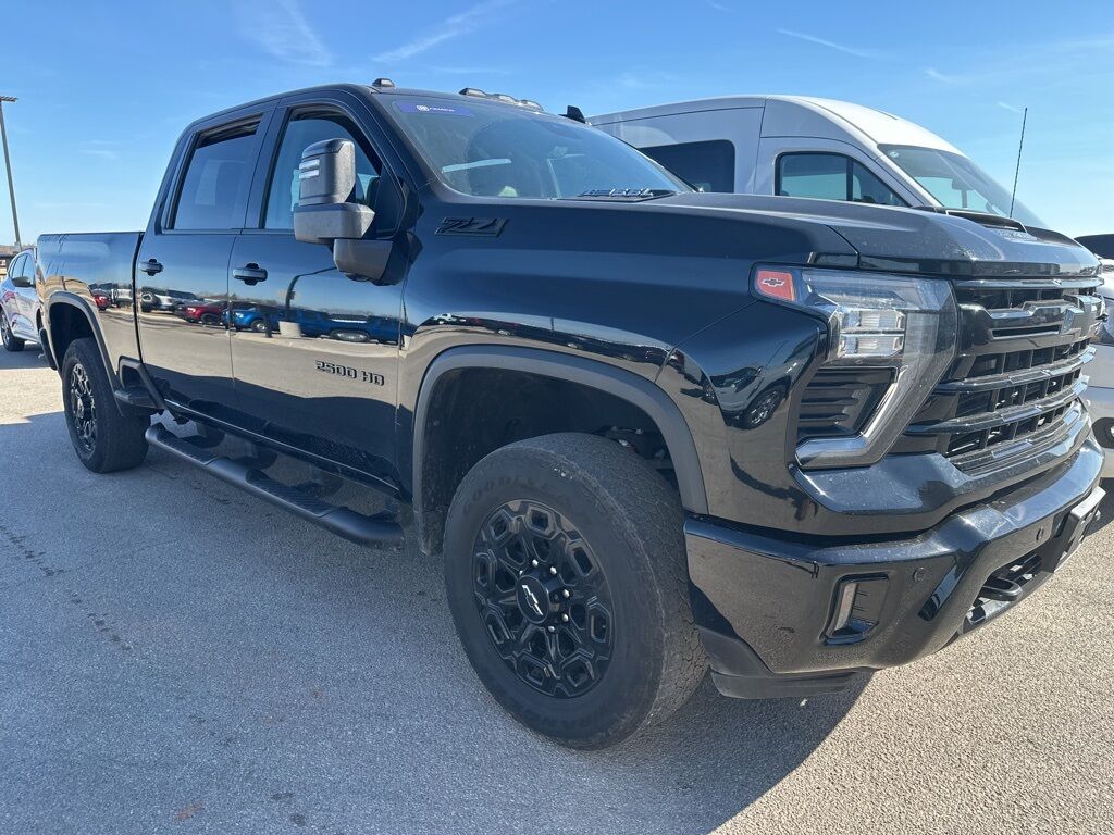 2024 CHEVROLET Silverado HD
