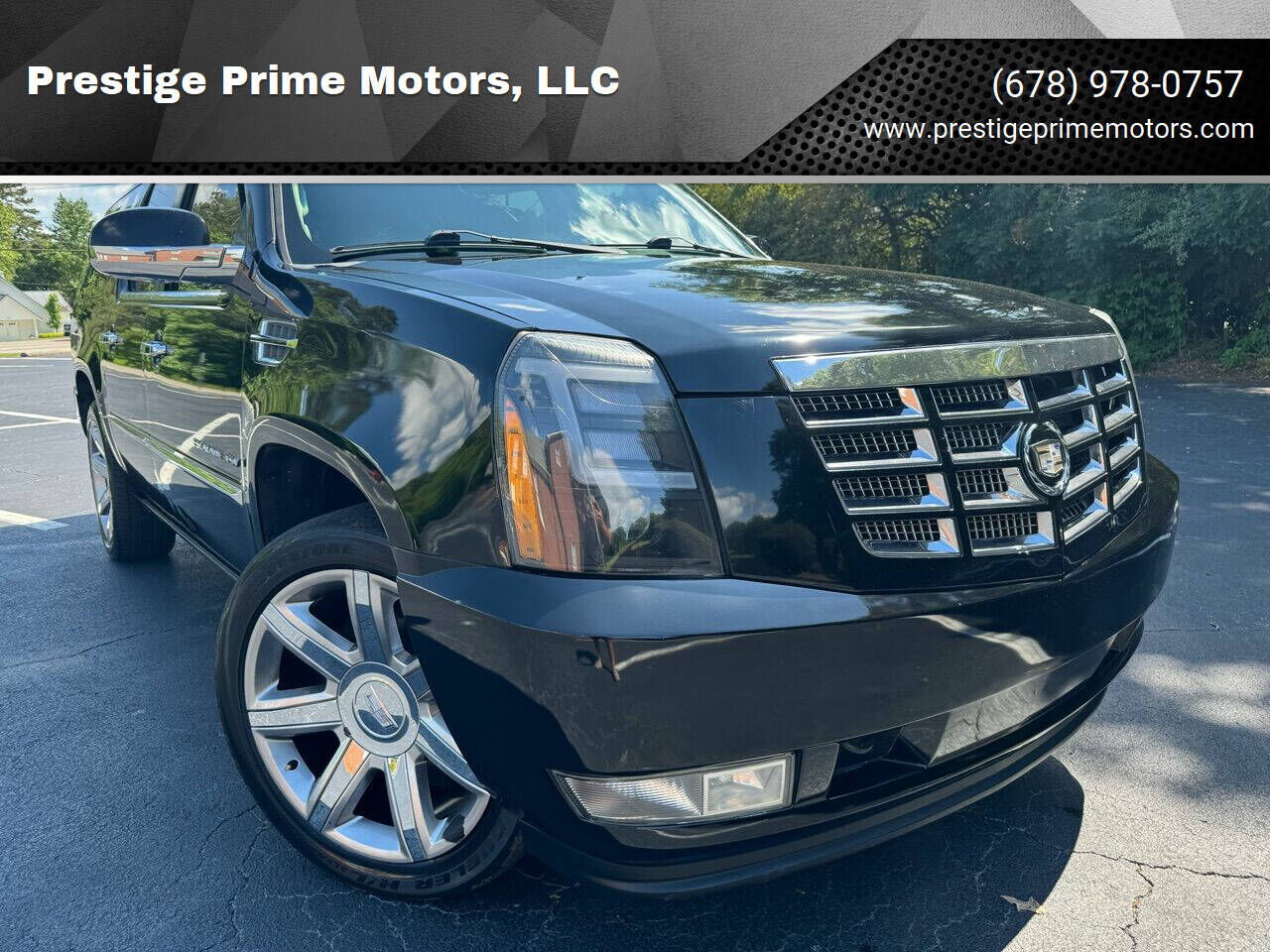 2011 CADILLAC Escalade