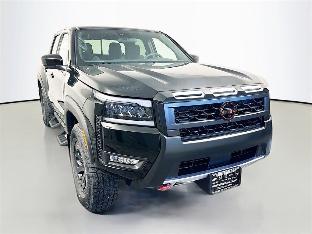 2026 NISSAN Frontier