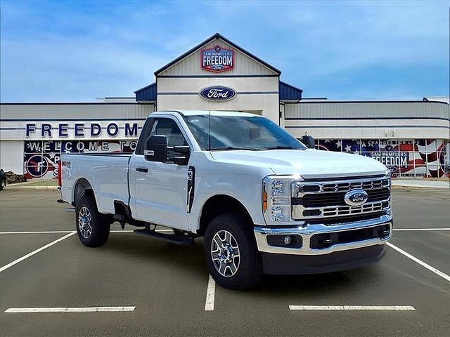 2025 FORD F-350