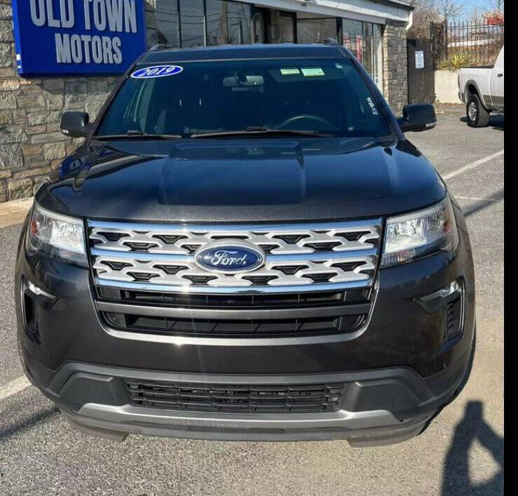 2019 FORD Explorer