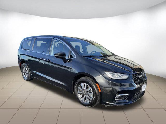 2022 CHRYSLER Pacifica