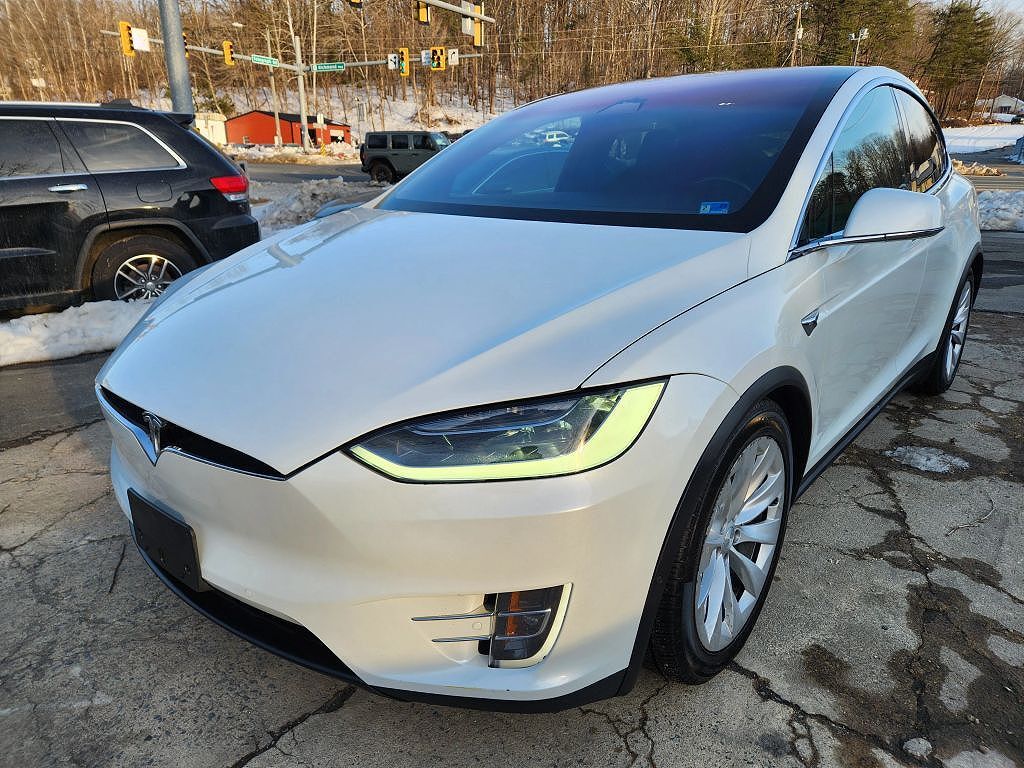 2018 TESLA Model X